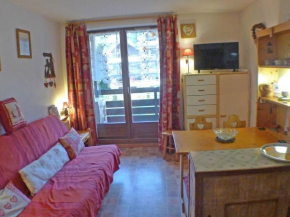 Studio coquet avec balcon et parking, centre de Samoëns - FR-1-629-116
